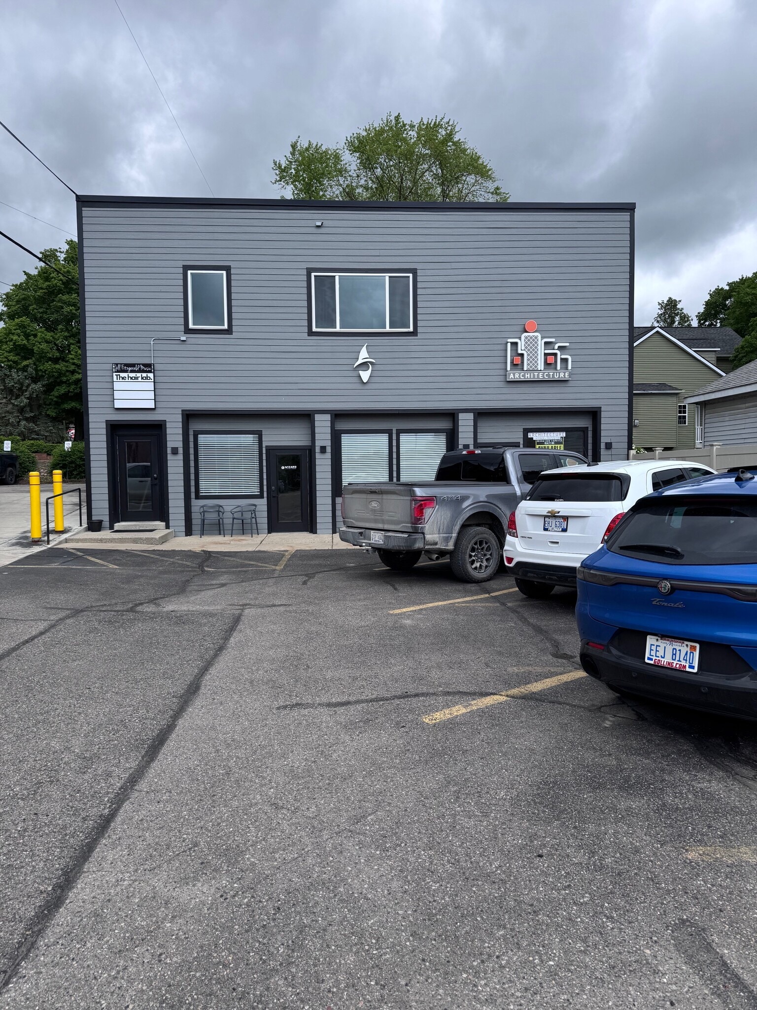 127-131 E Commerce St, Milford, MI for sale Building Photo- Image 1 of 24