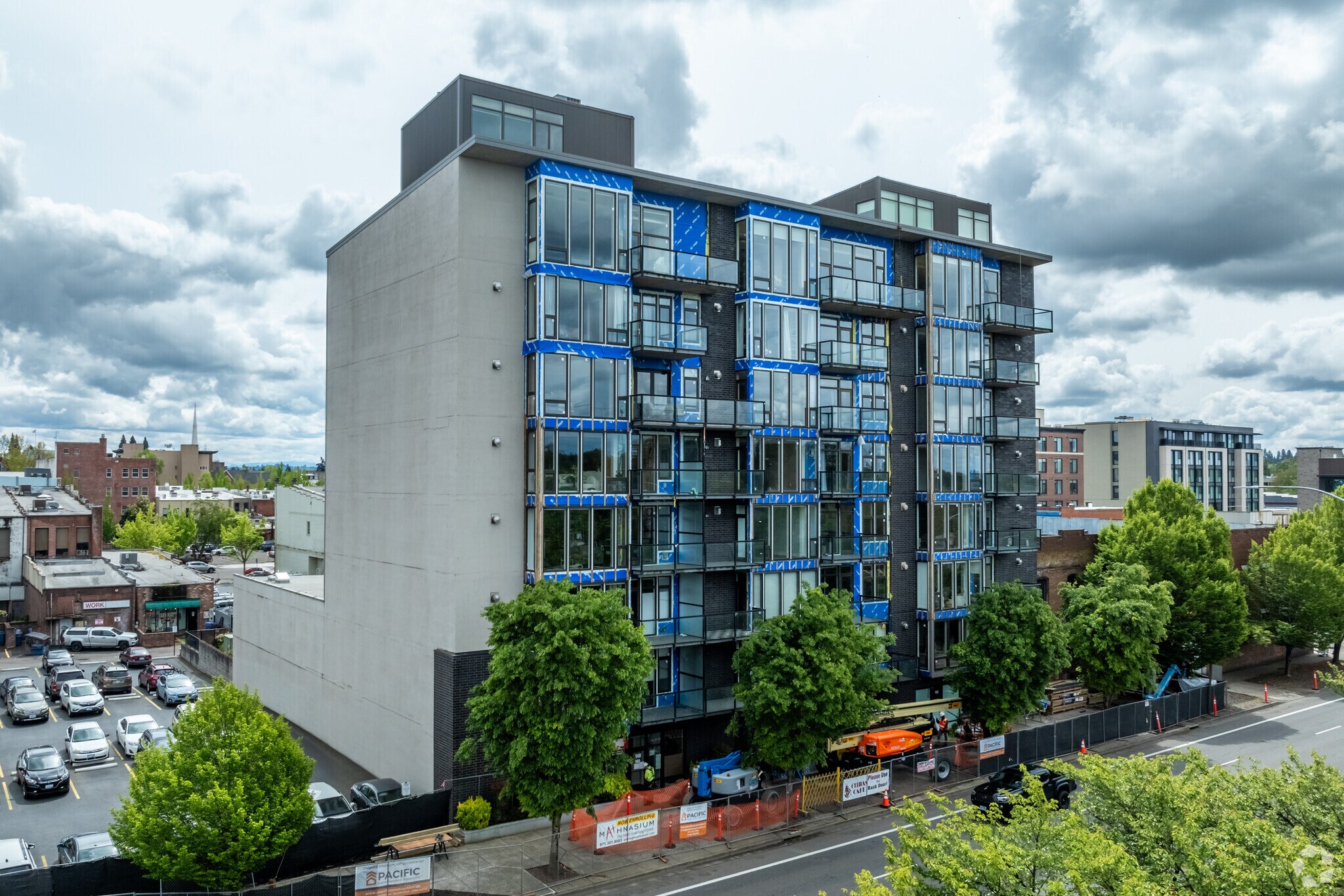 156 Front St NE, Salem, OR à louer Photo principale- Image 1 de 3