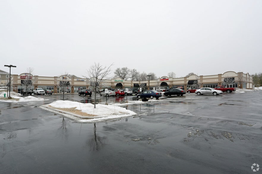 1901 S Milwaukee Ave, Burlington, WI for lease - Building Photo - Image 3 of 9