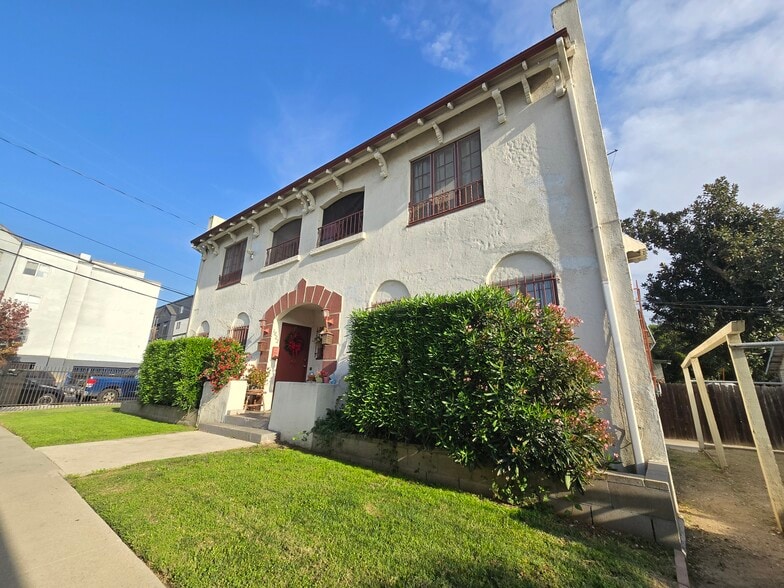1822 Miramar St, Los Angeles, CA for sale - Building Photo - Image 3 of 9