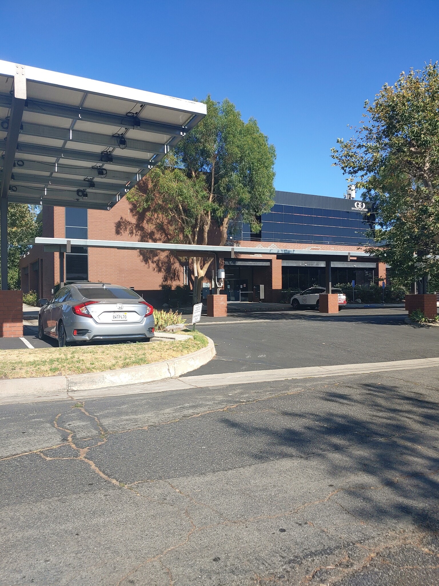 255 W Foothill Blvd, Upland, CA for lease Building Photo- Image 1 of 8