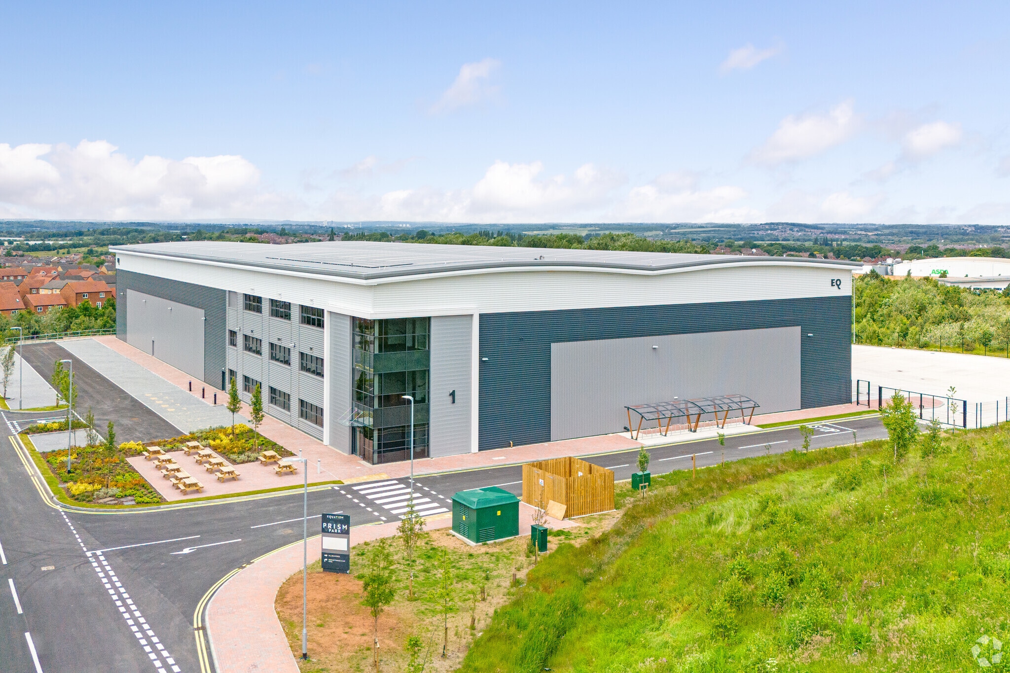 100 Whistler Dr, Castleford for lease Primary Photo- Image 1 of 6