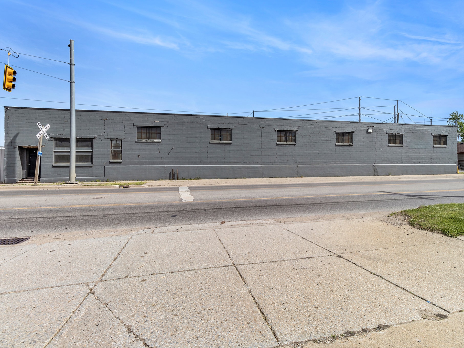 200 E Broadway St, Three Rivers, MI for lease Building Photo- Image 1 of 12