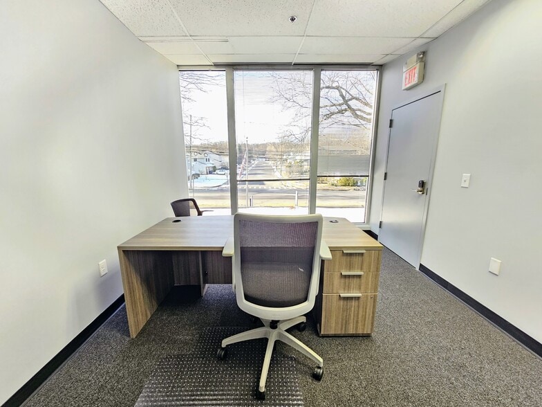 841 Mountain Ave, Springfield, NJ for lease - Building Photo - Image 2 of 16