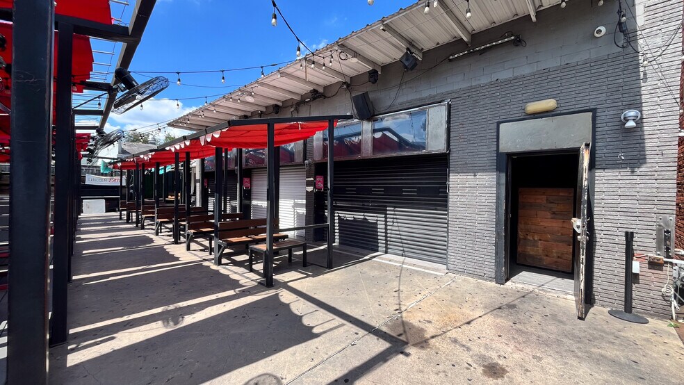 5110 Washington Ave, Houston, TX à louer - Photo du bâtiment - Image 1 de 53