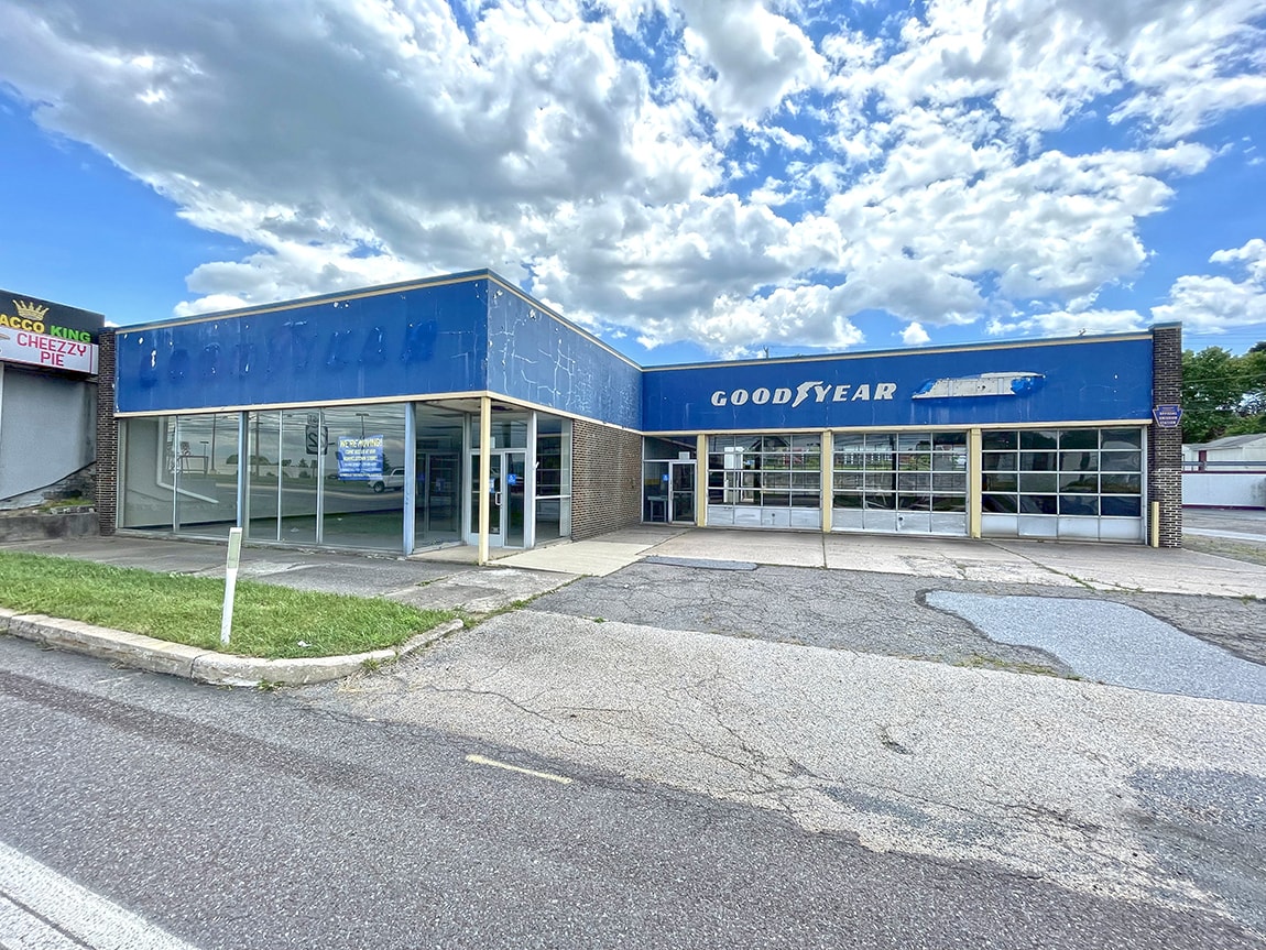 4309 Jonestown rd, Harrisburg, PA for lease Building Photo- Image 1 of 7