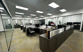 7350 110 Ave SE, Calgary, AB à louer Photo intérieure- Image 1 de 7