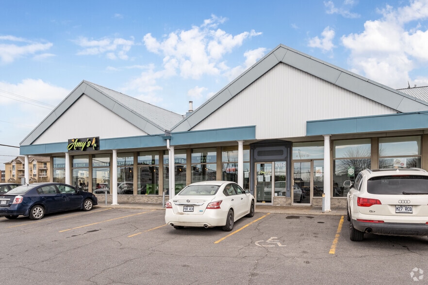 4701 Boul Saint-Jean, Dollard-des-Ormeaux, QC à louer - Photo du bâtiment - Image 2 de 7
