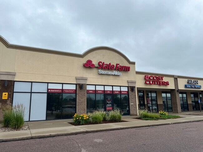 More details for 5702-5716 Sunnybrook Dr, Sioux City, IA - Retail for Lease