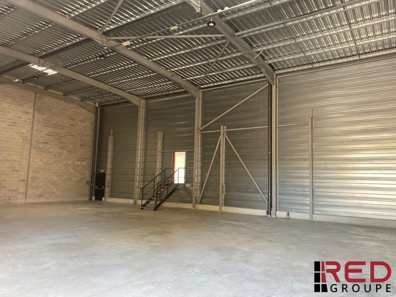 Industrial in Signes for lease - Interior Photo - Image 3 of 5