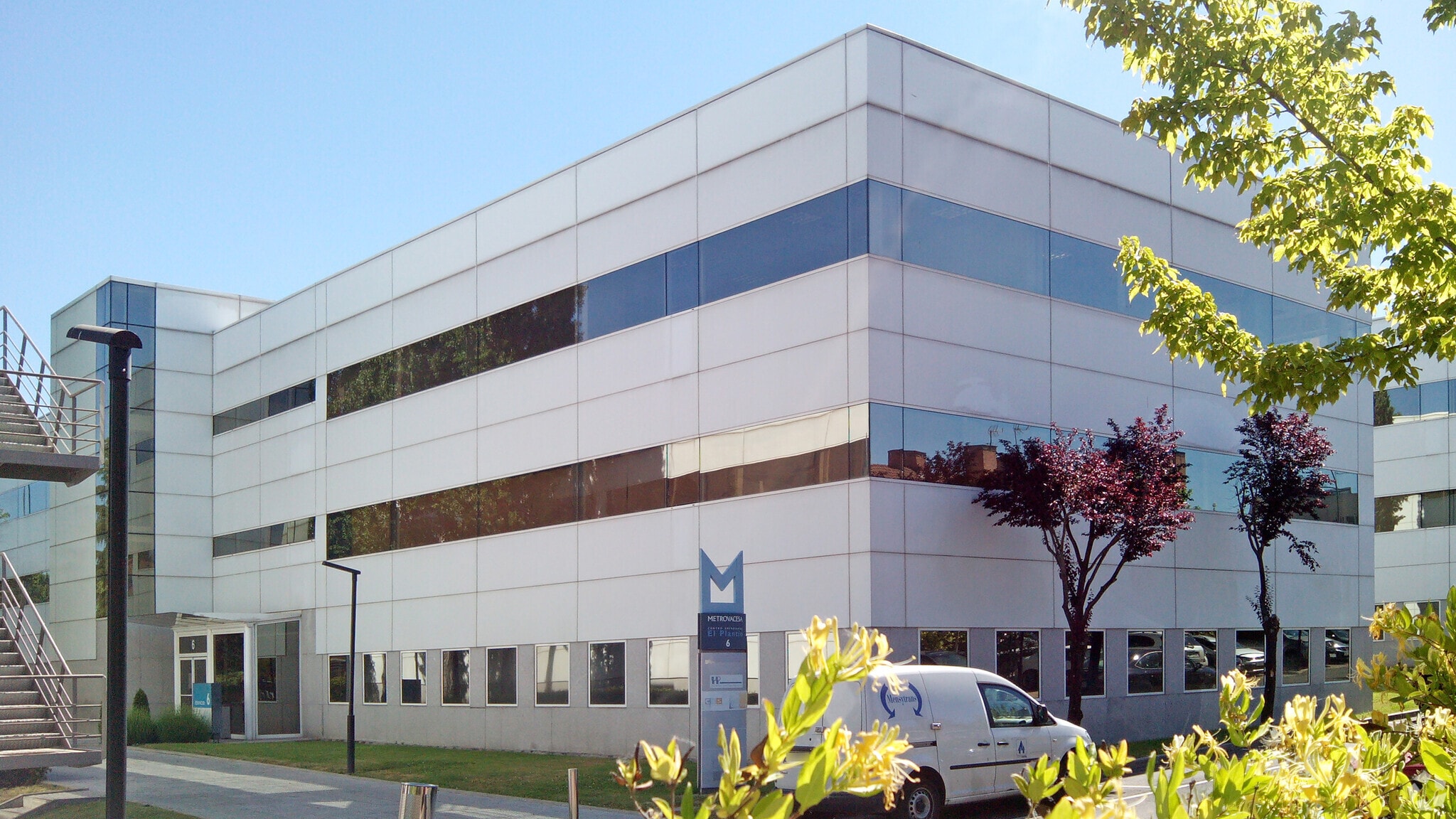 Calle de Ochandiano, 6, Madrid, Madrid à louer Photo principale- Image 1 de 12