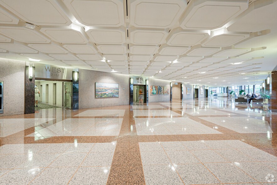 150 6th Ave SW, Calgary, AB à louer - Photo intérieure - Image 3 de 30