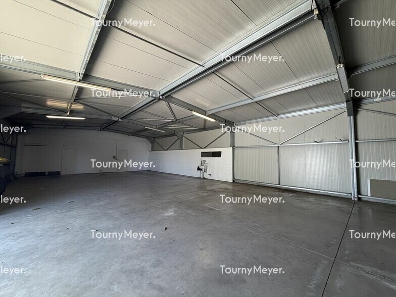 490 Chemin Des Agriès, Labarthe-sur-Lèze for lease - Interior Photo - Image 2 of 9