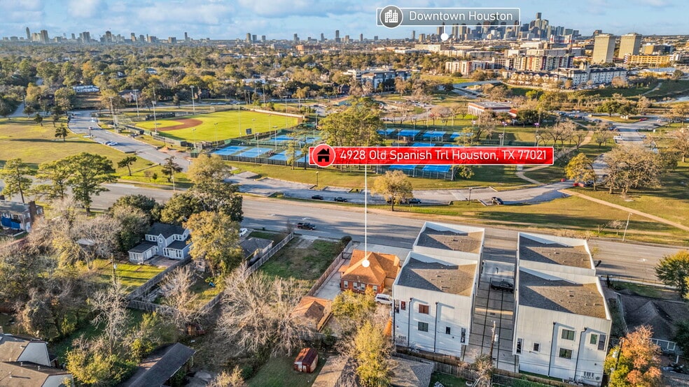 4928 Old Spanish Trl, Houston, TX for lease - Building Photo - Image 3 of 15