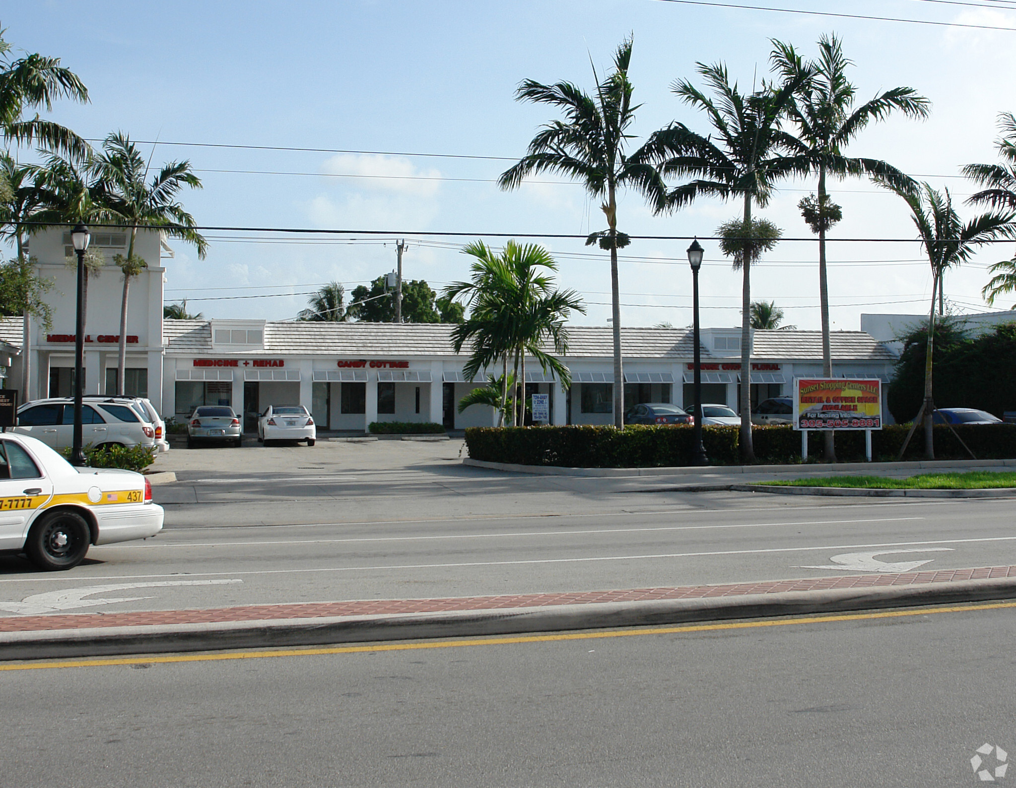 6731-6755 Sunset Strip, Sunrise, FL for lease Primary Photo- Image 1 of 2