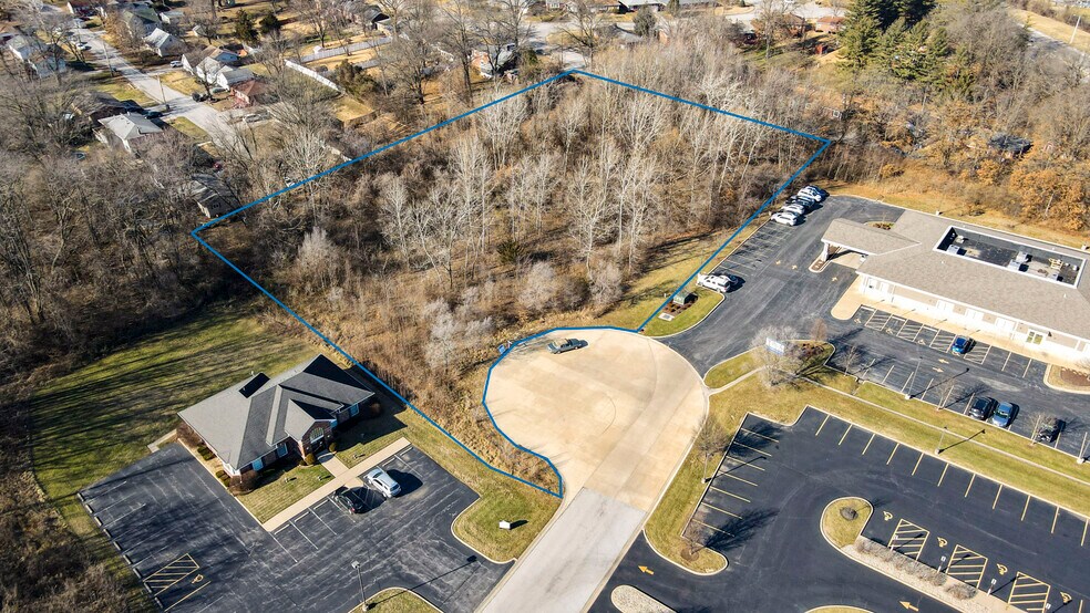 12 Professional Park Dr, Alton, IL à vendre - Photo du bâtiment - Image 1 de 6