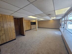 905 Route 376, Hopewell Junction, NY for sale Interior Photo- Image 1 of 8