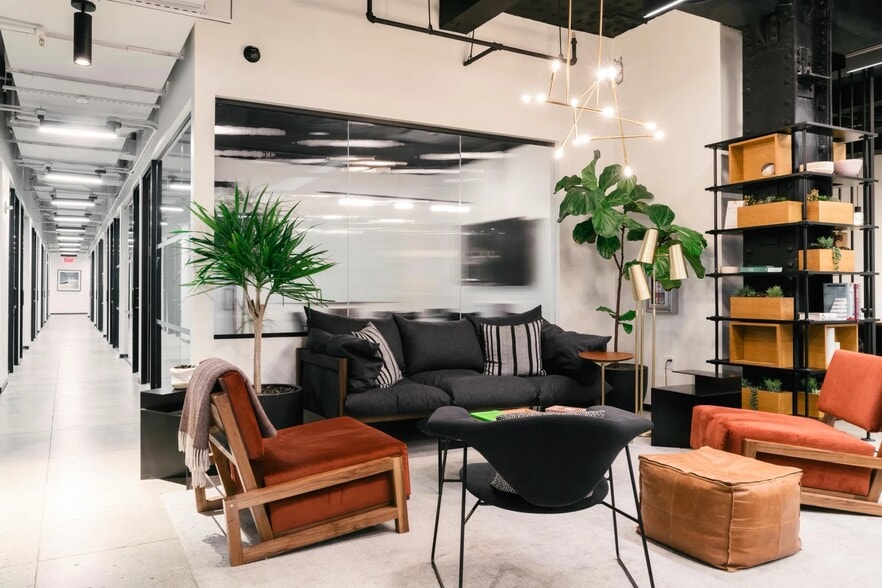 215 Park Ave S, New York, NY for lease - Interior Photo - Image 3 of 7