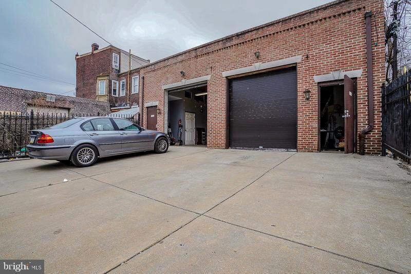 3106 Amber St, Philadelphia, PA à vendre - Photo du bâtiment - Image 2 de 22