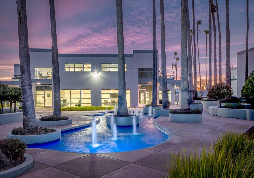 3050 Fite Cir, Sacramento, CA for lease - Building Photo - Image 3 of 24