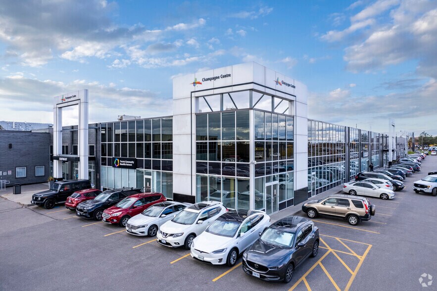 2 Champagne Dr, Toronto, ON for lease - Building Photo - Image 2 of 7