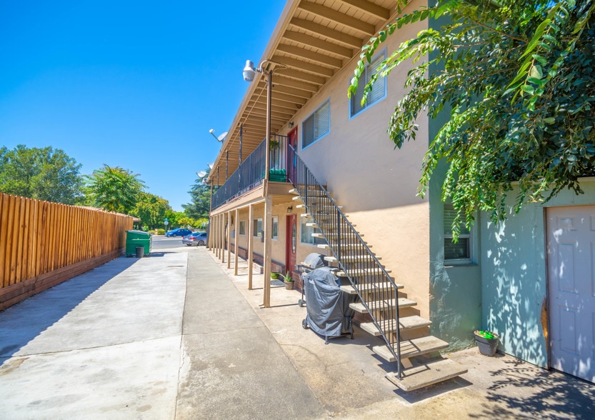 1049 Jefferson Blvd, West Sacramento, CA for lease - Other - Image 3 of 28