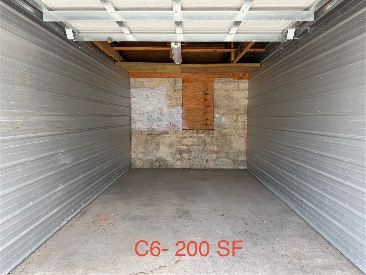 504 Center Rd, Fort Myers, FL for lease Interior Photo- Image 1 of 3