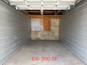 504 Center Rd, Fort Myers, FL for lease Interior Photo- Image 1 of 3