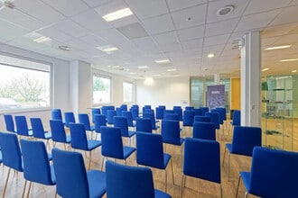 Bureau dans Cergy à louer Photo du bâtiment- Image 2 de 7