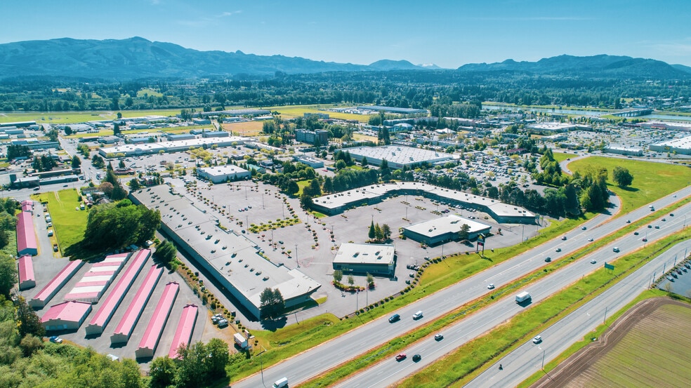 448 Fashion Way, Burlington, WA for lease - Building Photo - Image 2 of 15