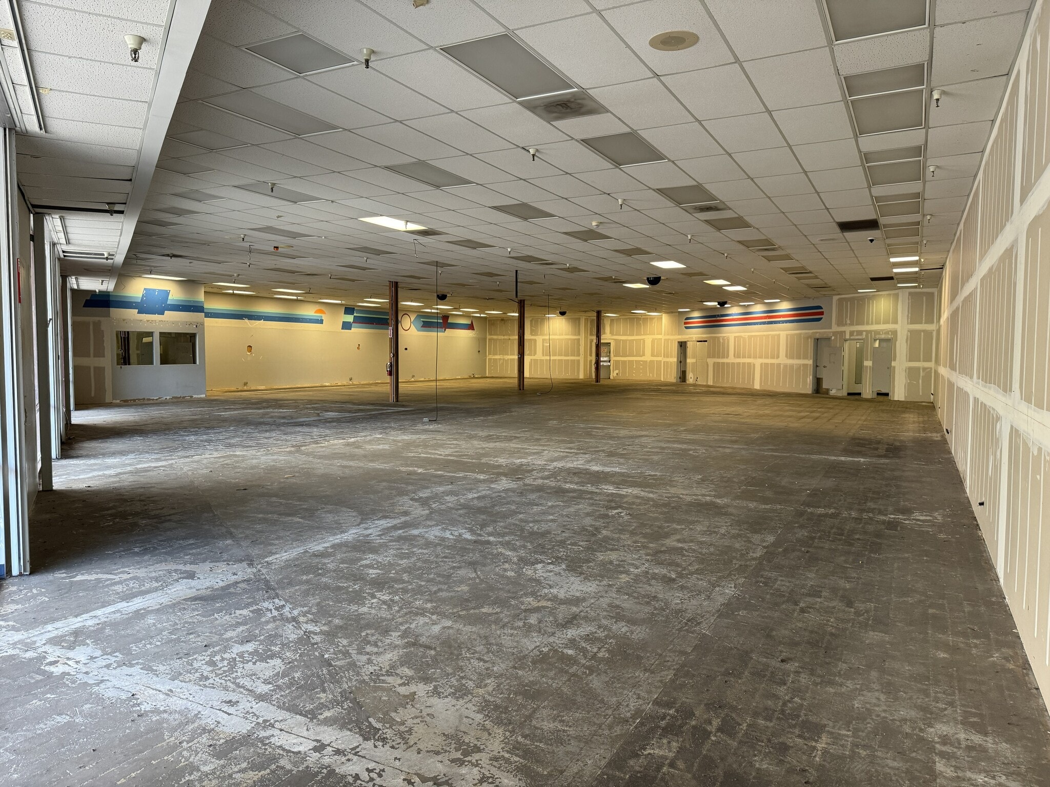 102-164 Cochrane Rd, Morgan Hill, CA à louer Photo intérieure- Image 1 de 3