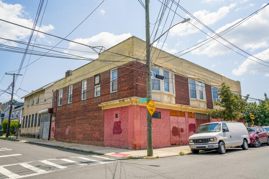 305-311 Broadway, Staten Island, NY à vendre - Photo du bâtiment - Image 1 de 1