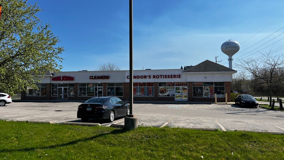 1276-1280 N Route 83, Grayslake, IL à louer - Photo du bâtiment - Image 3 de 6