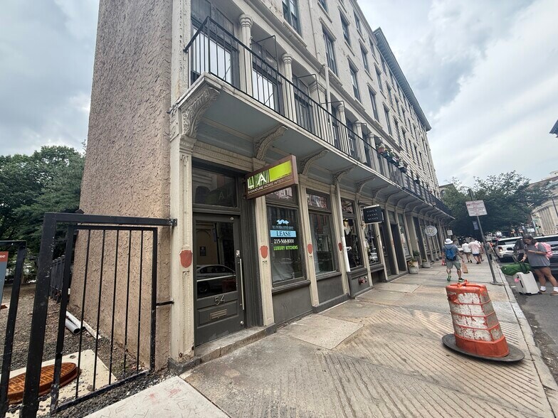 304 Arch St, Philadelphia, PA à louer - Photo du bâtiment - Image 2 de 15