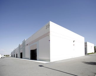 Plus de détails pour 315 E Avenue K-8, Lancaster, CA - Local d'activités à louer