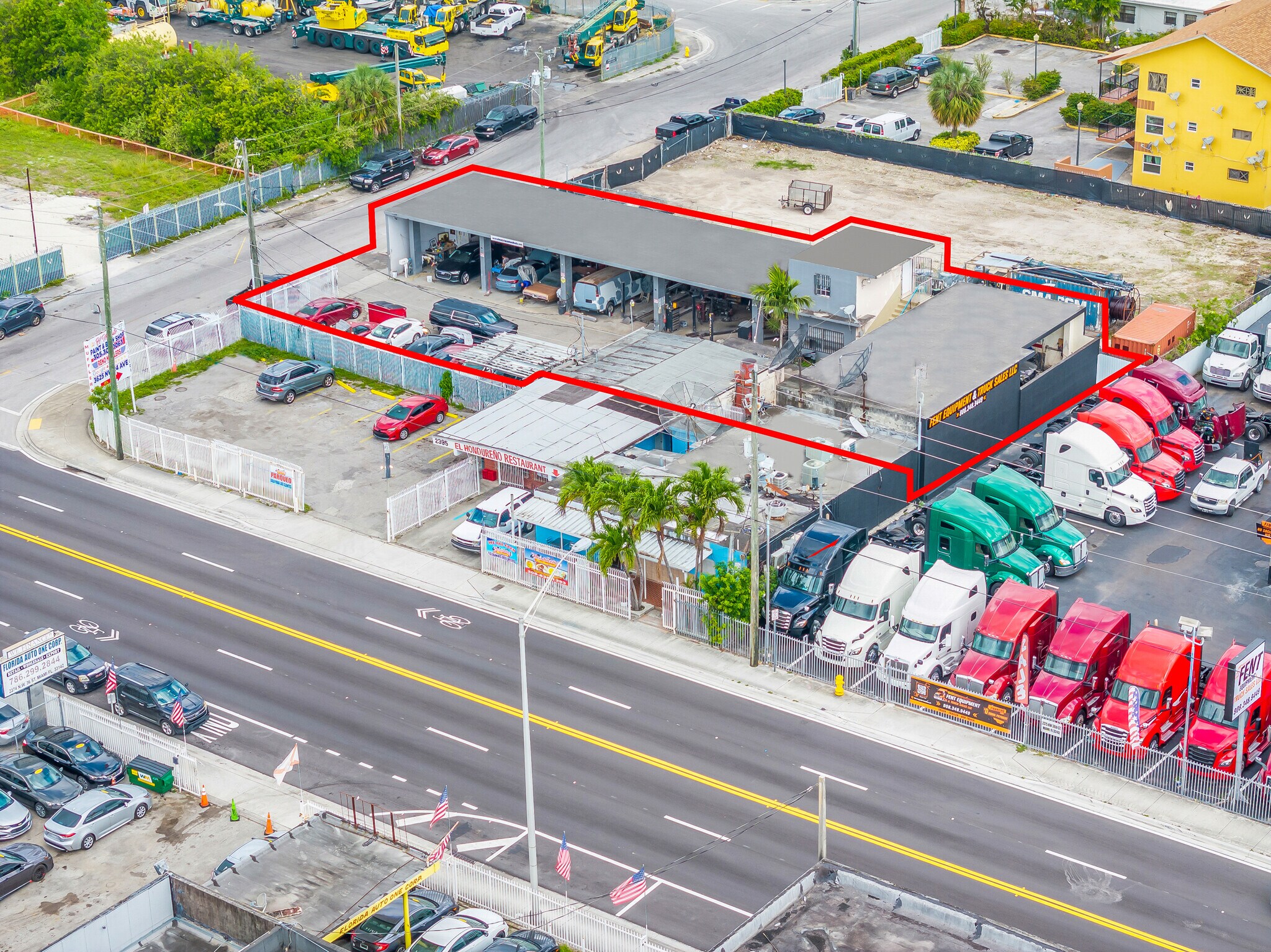 2395 NW 36th St, Miami, FL à louer Photo principale- Image 1 de 12