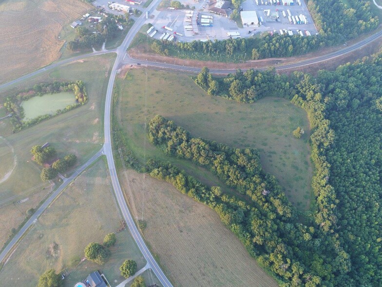 N Mountain St, Blacksburg, SC for sale - Building Photo - Image 3 of 9