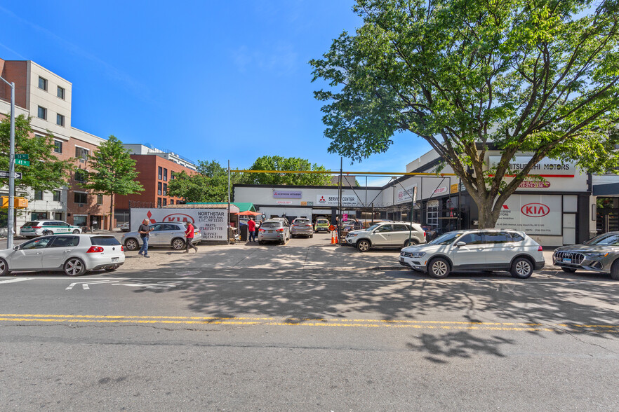 41-05 34th Ave, Long Island City, NY for lease - Building Photo - Image 1 of 10