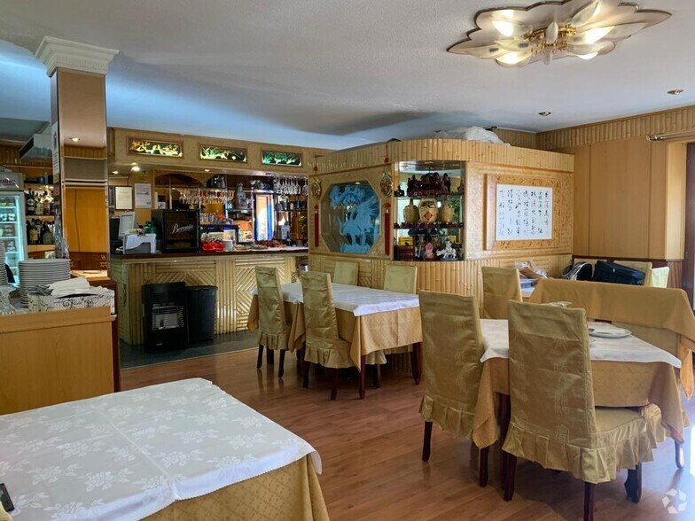 Multifamily in San Lorenzo de El Escorial, Madrid for sale - Interior Photo - Image 1 of 1