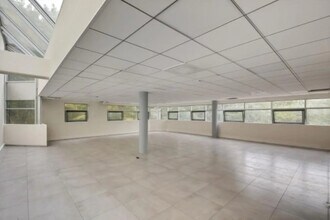 Industrial in Tremblay-en-France for lease Interior Photo- Image 1 of 2
