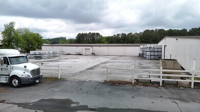 2915 20th St NE, Cleveland, TN à louer Photo du bâtiment- Image 2 de 3