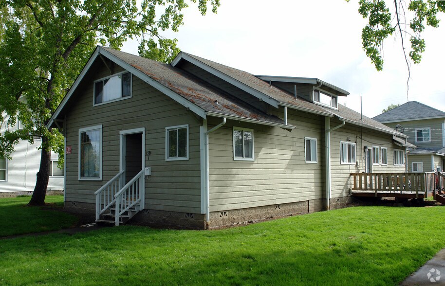 1591 High St, Eugene, OR à vendre - Photo principale - Image 1 de 7