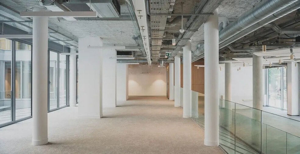 Office in Paris for sale - Building Photo - Image 3 of 9
