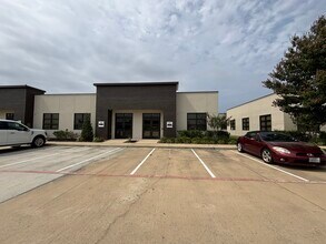 8118 Fry Rd, Cypress, TX à louer Photo intérieure- Image 2 de 30