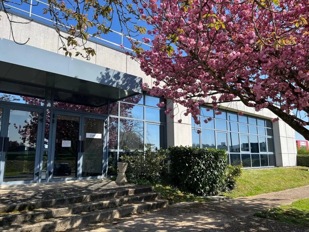 4 Rue René Razel, Saclay for lease Building Photo- Image 1 of 8