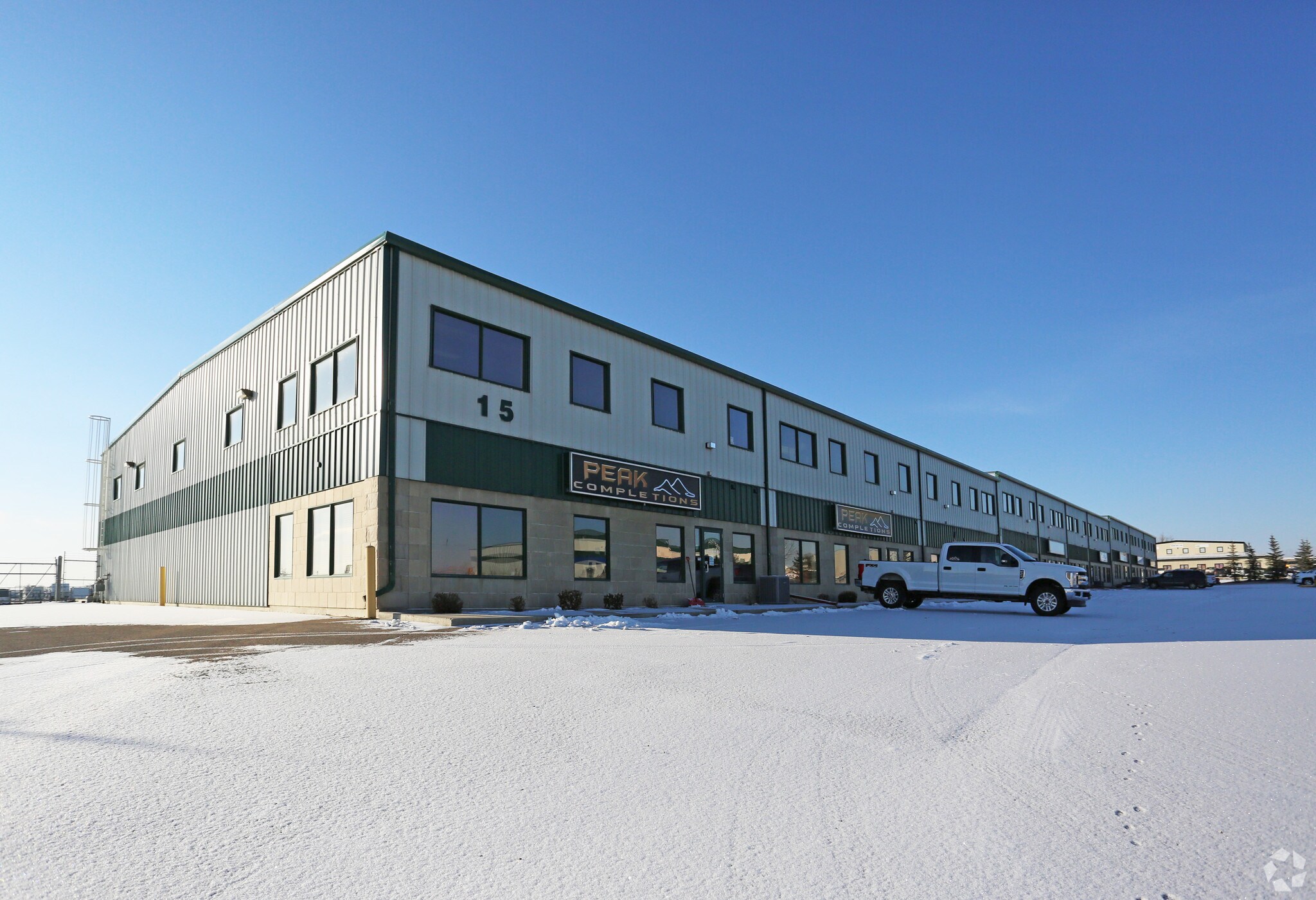 15 Burnt Bluff St, Red Deer County, AB for lease Primary Photo- Image 1 of 4