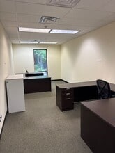 777 Lake Zurich Rd, Barrington, IL à louer Photo du bâtiment- Image 2 de 3