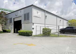 Plus de détails pour 10605 SW 186th St, Miami, FL - Industriel à louer