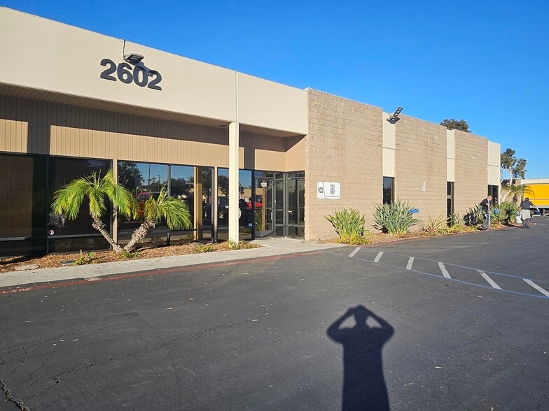 2602 Hoover Ave, National City, CA for lease - Primary Photo - Image 1 of 5