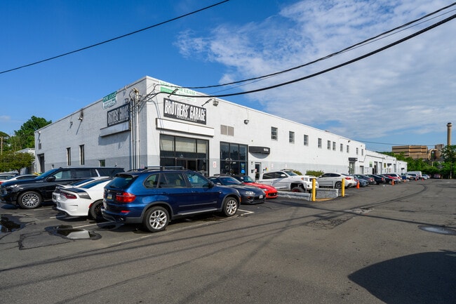 More details for 610-614 S Pickett St, Alexandria, VA - Flex for Lease